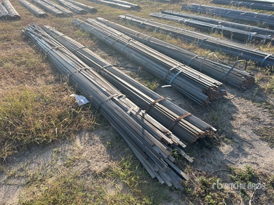 Quantity of (5) Bundles of 1 1/4" A-36 20' Flat Bars معادن متنوعة