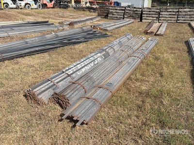 Quantity of (3) Bundles of 1 1/4 in x 1/4 in x 20 ft A-36 Flat Bars Varios. Industrial