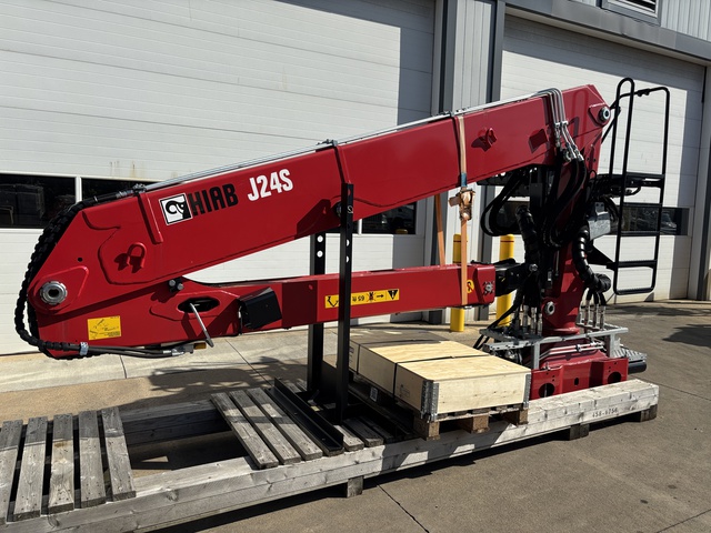 2021 Hiab J24S 85 14900 lb Truck Mounted Recycling and Logging Crane (Unused) 2021 Hiab J24S 85 14900 lb Truck Mounted Recycling and Logging Crane (Unused)