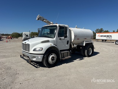 2020 Freightliner M2 106 2000 gal 4x2 Camion à eau