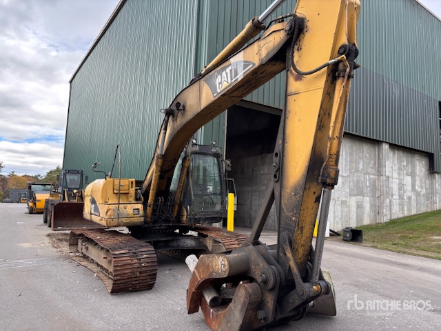 EXCAVADORA 2001 CATERPILLAR 320CL