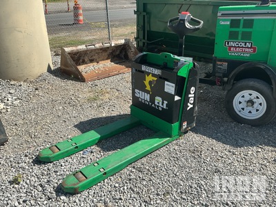 2023 Yale MPB045VG 4510 lb Electric Transpalette