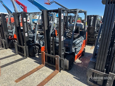 2011 Toyota 8FGCU20 4000 lb Cushion Tire Forklift