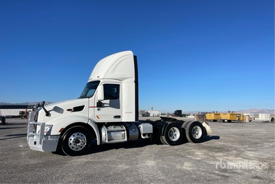 2020 Peterbilt 579 6x4 T/A Day Cab Truck Tractor