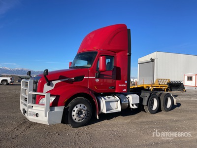 2020 Peterbilt 579 6x4 T/A Day Cab Truck Tractor