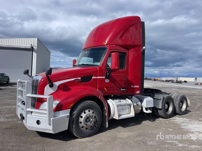 2020 Peterbilt 579 6x4 T/A Day Cab Truck Tractor