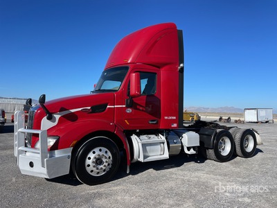 2020 Peterbilt 579 6x4 T/A Day Cab Truck Tractor