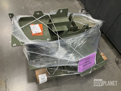 (5) Integrated HMMWV Racks