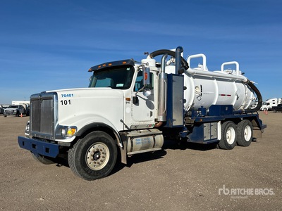 Proxy Weld Industries on 2004 International 9900i 6x4 Vacuum Tanker Truck