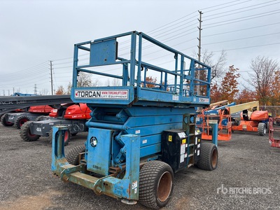 2014 Genie GS-5390 4x4 Diesel Scissor Lift