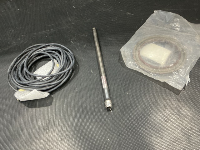 (89) Socket Extensions, (27) Seals, (1) Gaskets & Assorted Items