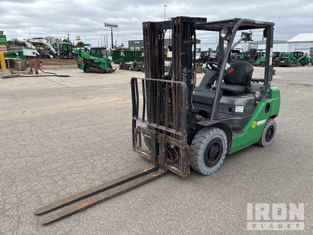 MONTACARGAS 2015 TOYOTA 8FGU25