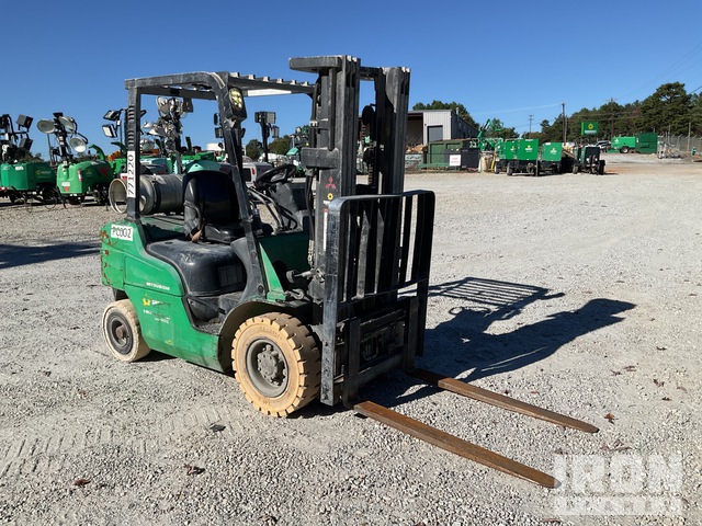 MONTACARGAS 2015 MITSUBISHI FG25N