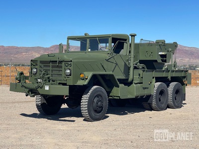 1985 AM General M936 6x6 Wrecker