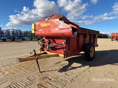 Schuler 15 ft عربة الاعلاف