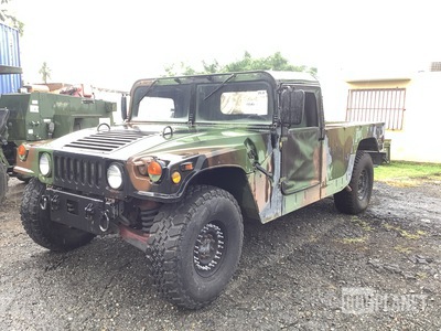 2000 AM General M1097A2 HMMWV 2 Door Soft Top w/Truck Body