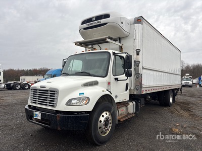 2019 Freightliner M2 106 4x2 冷蔵トラック