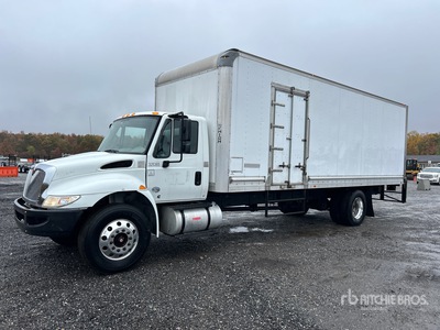 2019 International 4300 4x2 Moving Gesloten vrachtwagen