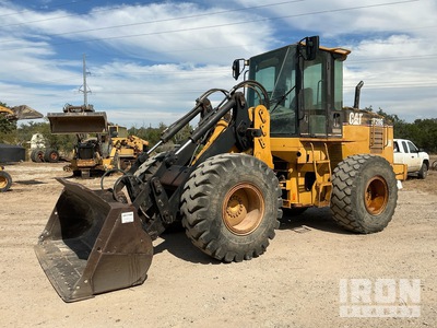 CAT IT28G Wiellader