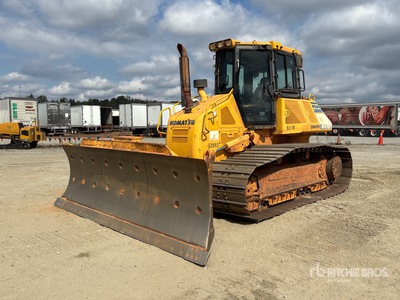 Komatsu D61EX-23 Crawler Dozer