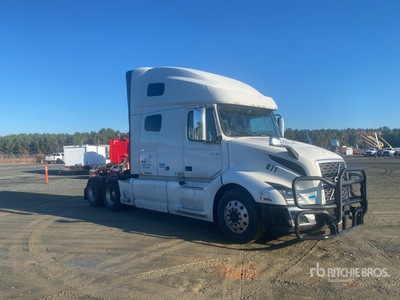 2021 Volvo VNL760 6x4 Tracteur Routier Couchette