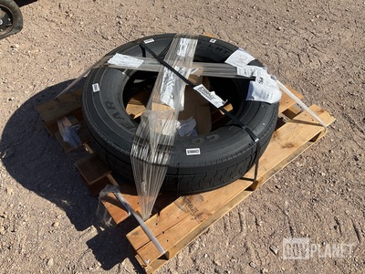 Goodyear 255/70R22.5 Tire