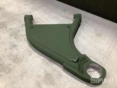 (5) General Dynamics 43014243 Vehicular Control Arms