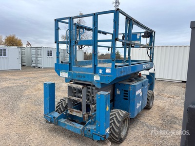 2013 Genie GS2669RT 4x4 Dual Fuel Scissor Lift