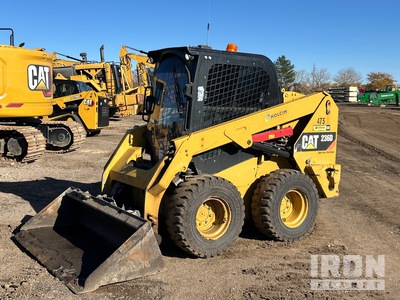 2018 Cat 236D Two-Speed High Flow Schranklader