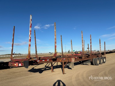 2013 BWS 50 ft Tri/A Hayrack Remorque à bois