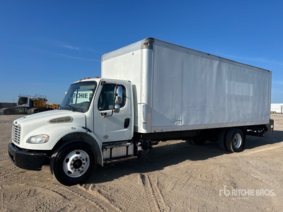 2015 Freightliner M2 106 4x2 Camion fourgon