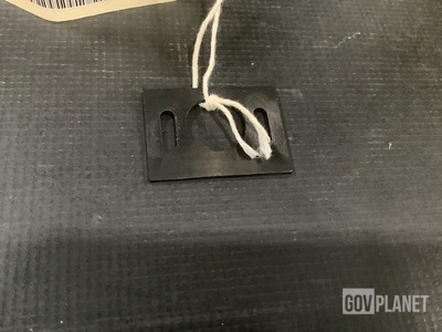 (270) 2505853 Tube Retaining Clamps