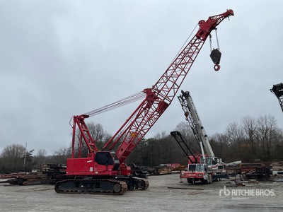 2005 Manitowoc 12000 120 ton Lattice-Boom Crawler Crane