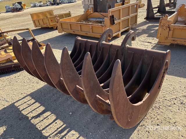 Garier Garier 72 in Excavator Rake | Ritchie Bros. Auctioneers