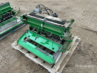 John Deere Metering Housing
