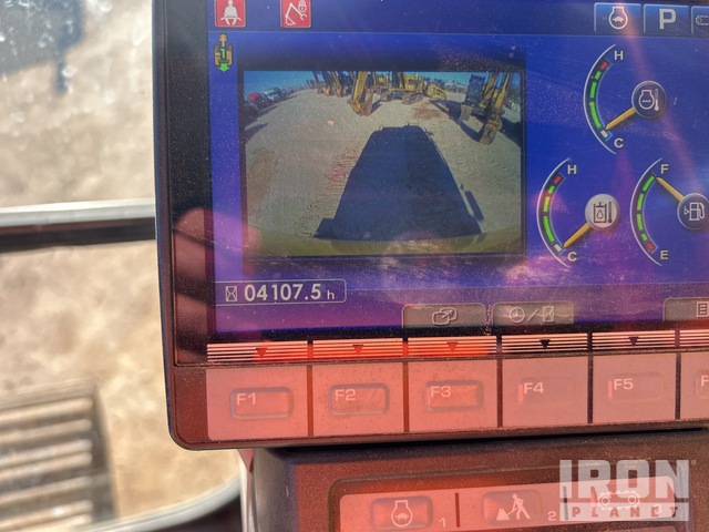 EXCAVADORA 2022 KOMATSU PC210LC