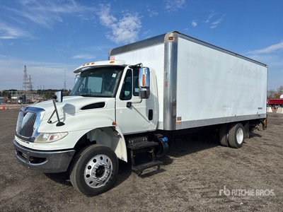 2015 International Durastar 4300 4x2 Van Truck