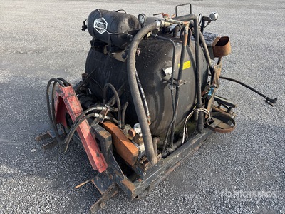 Weiro Asphalt Distributor Truck