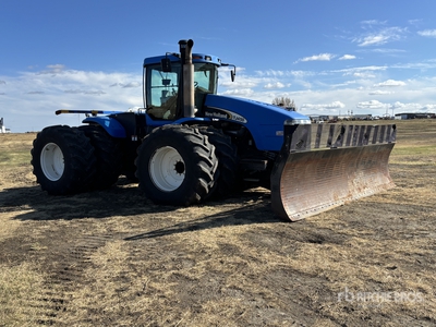 2004 New Holland TJ450 Ciągnik 4WD