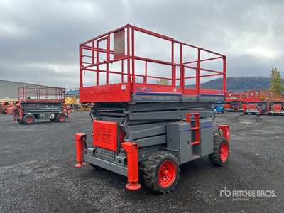 2000 Skyjack SJ8841 4x4 Dual Fuel Scissor Lift