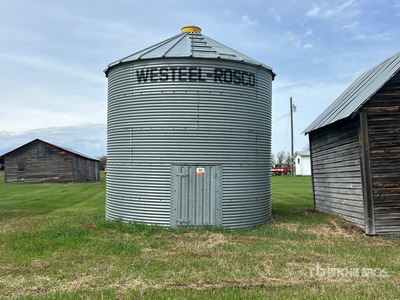 Westeel Rosco +/- 1650 bu 5 Ring Grain Bin
