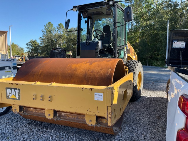 2015 Cat CS66B Smooth Drum Compactor (Inoperable)