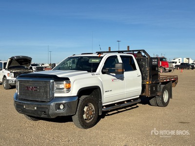 2019 GMC Sierra 3500HD 4x4 Crew Cab Ciężarówka z płaską platformą