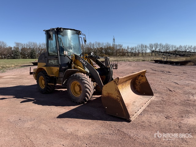 CARGADOR FRONTAL 2013 JOHN DEERE 244J