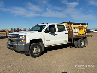 2015 Chevrolet Silverado 3500HD 4x4 Crew Cab Pritsche-Lkw