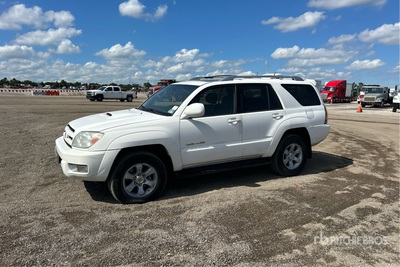 2003 Toyota 4 Runner SR5 4WD Vehiculo todoterreno