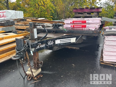 2003 Dun Rite 2PH7M-10220 20 ft T/A Tilt Deck Trailer