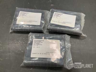 (290) General Dynamics 10652583-2 Vehicular Components Boots