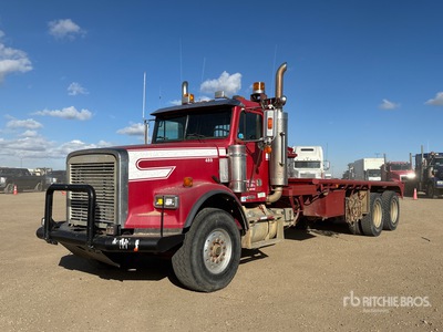 2002 Freightliner FLD120 6x4 Bed Truck