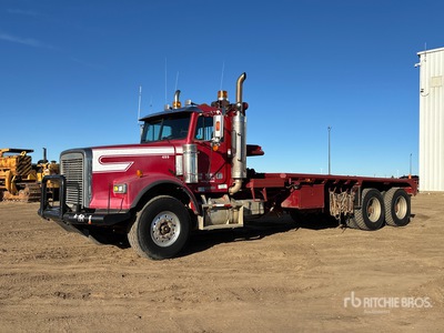 2002 Freightliner FLD120 6x4 Bed Truck